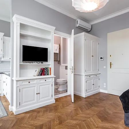 Hotel apartamentowy Concept 2*