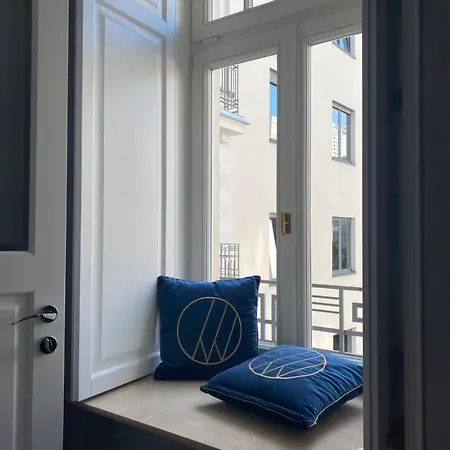 コンセプト * ワルシャワ