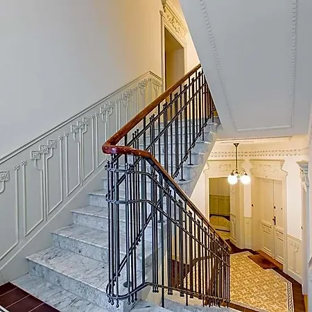 아파트 콘셉트 바르샤바